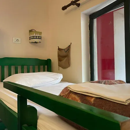 Trip'n'hostel Albergue *