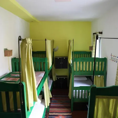 Trip'n'hostel Tirana