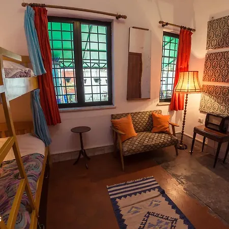 Trip'n'hostel * טיראנה