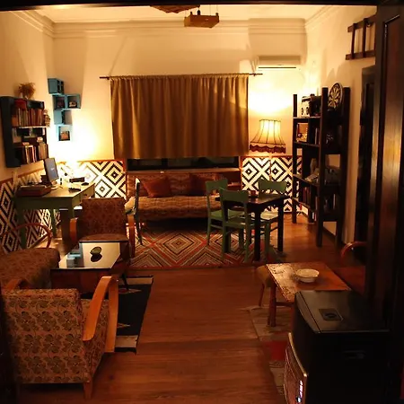 Trip'n'hostel טיראנה