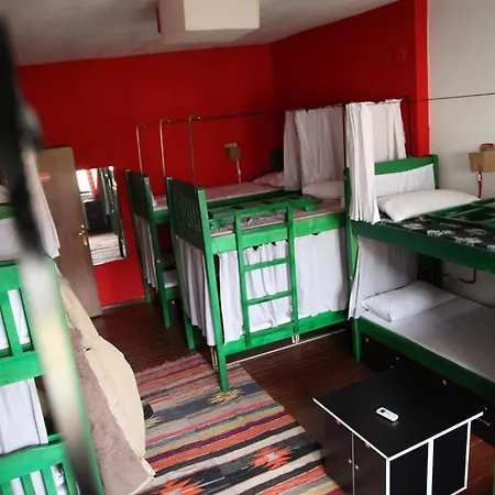 Ostello Trip'n'hostel Tirana