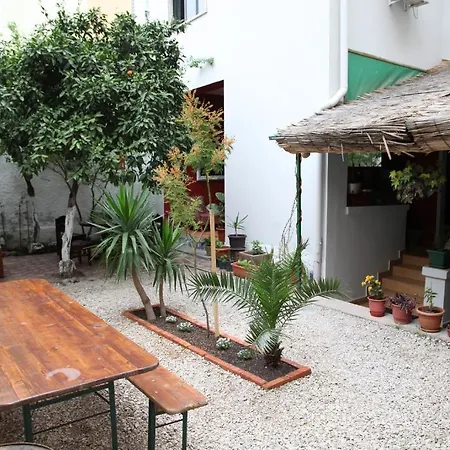 Vandrerhjem Trip'n'hostel