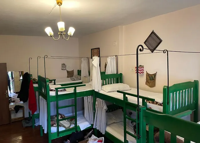 Trip'n'hostel Tirana