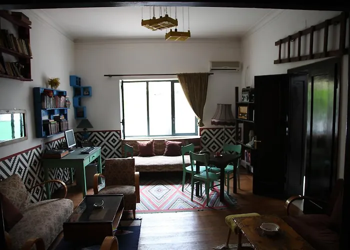 トリップンホステル ホステル ティラナ