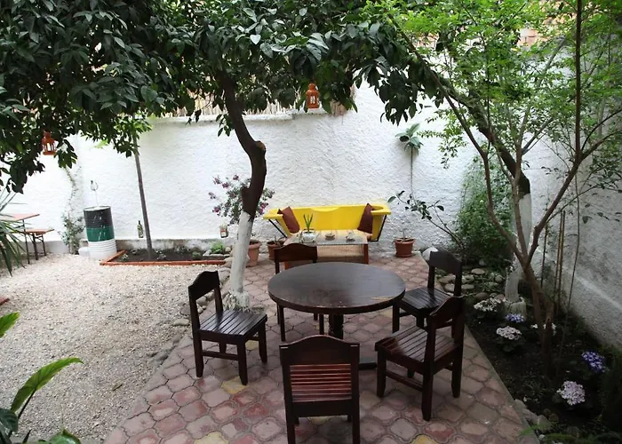 トリップンホステル *